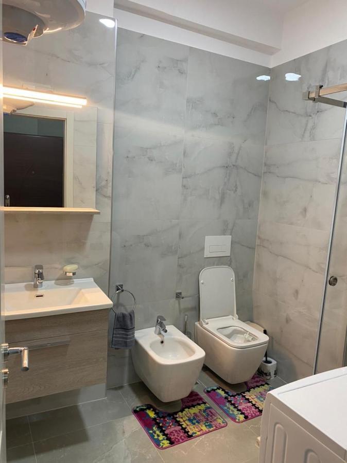 Beach Front Apartment Vlorë Exterior foto